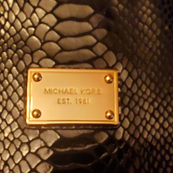 Michael Kors tablet bag - Picture 2 of 4